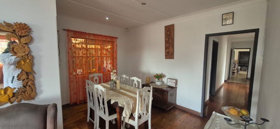 5 Bedroom Property for Sale in Greenfields Eastern Cape